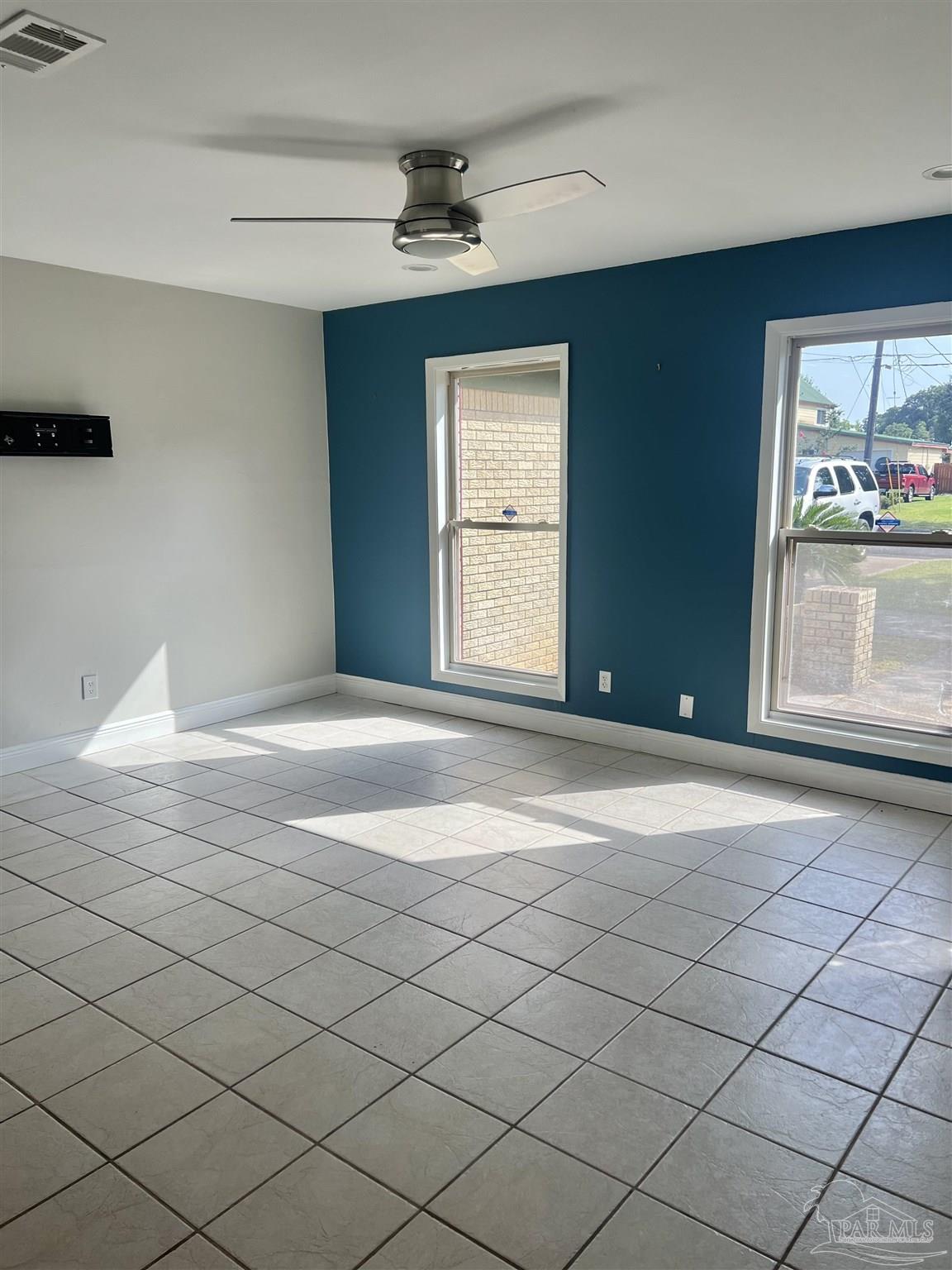 7920 Holgate Road Pensacola, FL 32514 - Photo 5 of 40 Gallery Image 5