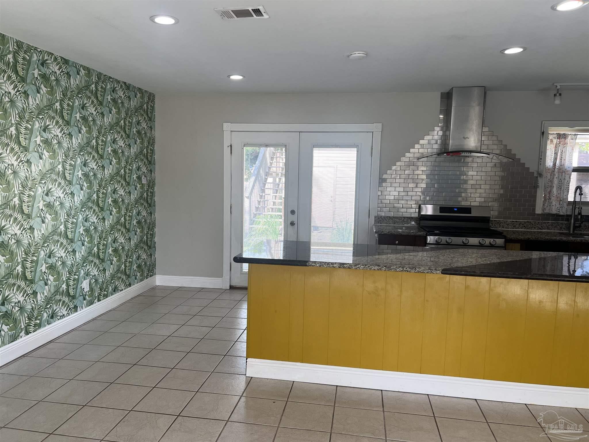 7920 Holgate Road Pensacola, FL 32514 - Photo 8 of 40 Gallery Image 8