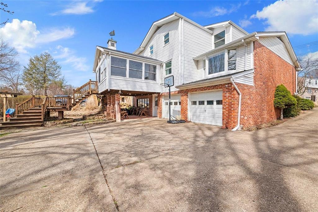 241 Wyngate Road Coraopolis, PA 15108 - Photo 21 of 24 Gallery Image 21