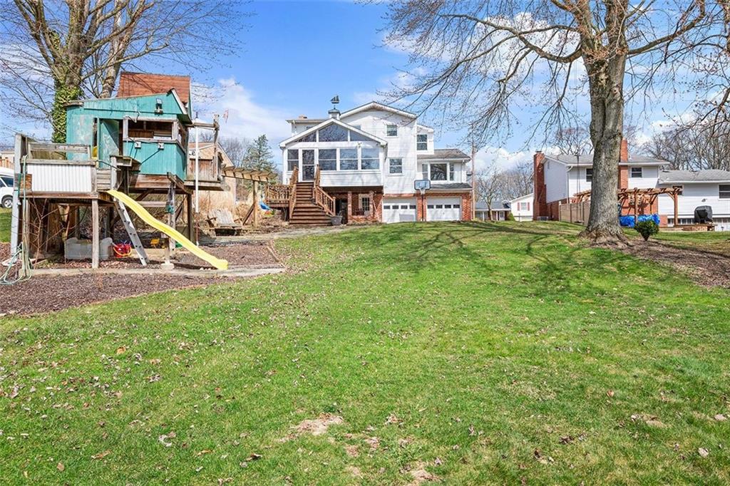 241 Wyngate Road Coraopolis, PA 15108 - Photo 22 of 24 Gallery Image 22