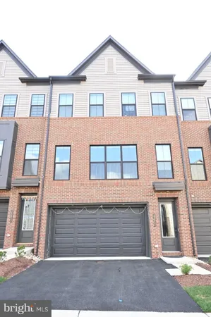 $3,950 | 23051 Copper Tree Terrace, Brambleton, VA 20148