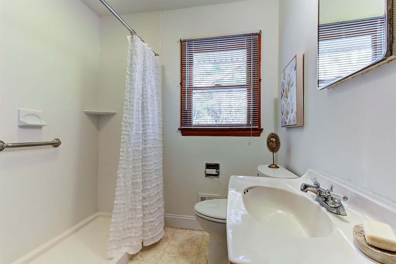 5004 Kaplan Drive Raleigh, NC 27606 - Photo 23 of 30 Photo 23