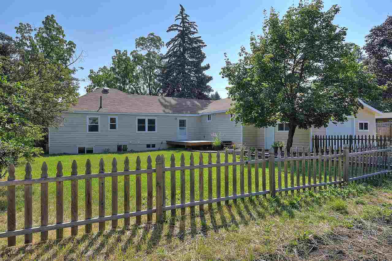 823 North Locust Road Spokane Valley, WA 99206 - Photo 18 of 20