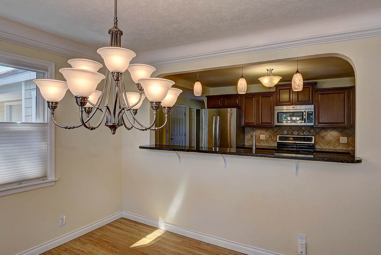 823 North Locust Road Spokane Valley, WA 99206 - Photo 4 of 20