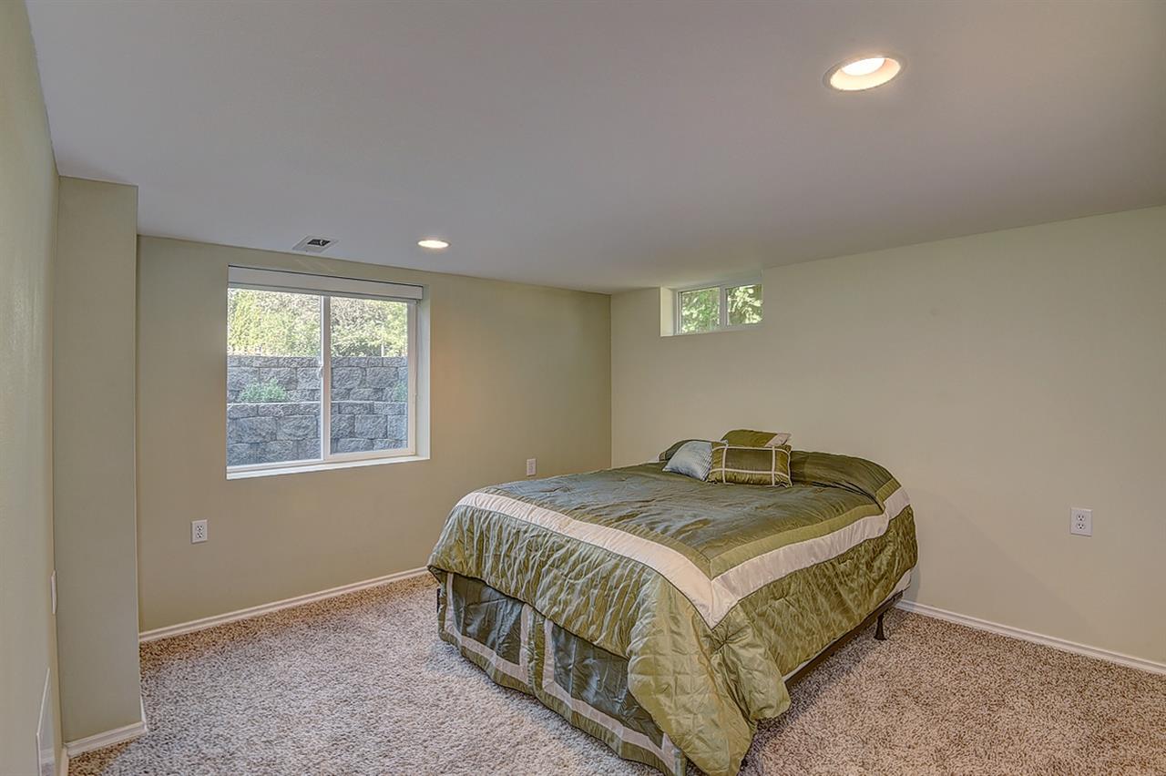 823 North Locust Road Spokane Valley, WA 99206 - Photo 7 of 20