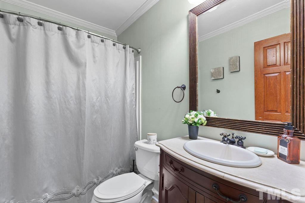 5329 Edington Lane Raleigh, NC 27604 - Photo 14 of 44 Gallery Image 14