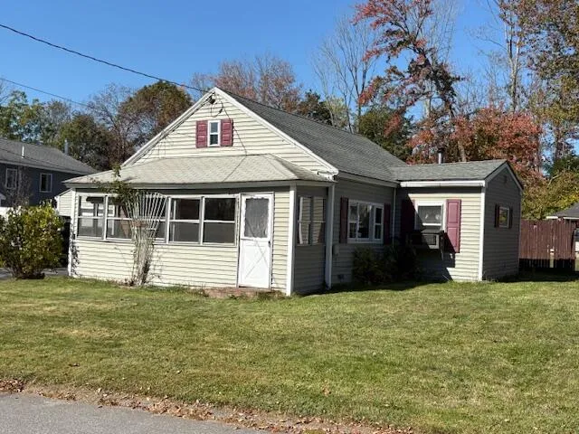 $160,000 | 11 Louise Street, Saco, ME 04072