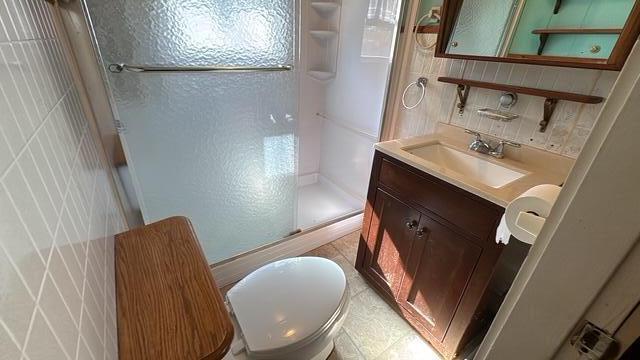 11 Louise Street Saco, ME 04072 - Photo 9 of 19 Bath