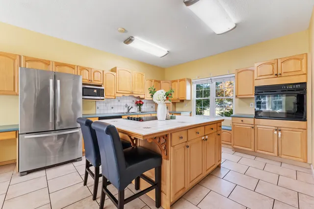 $513,000 | 1272 French Santee Road, Jamestown, SC 29453