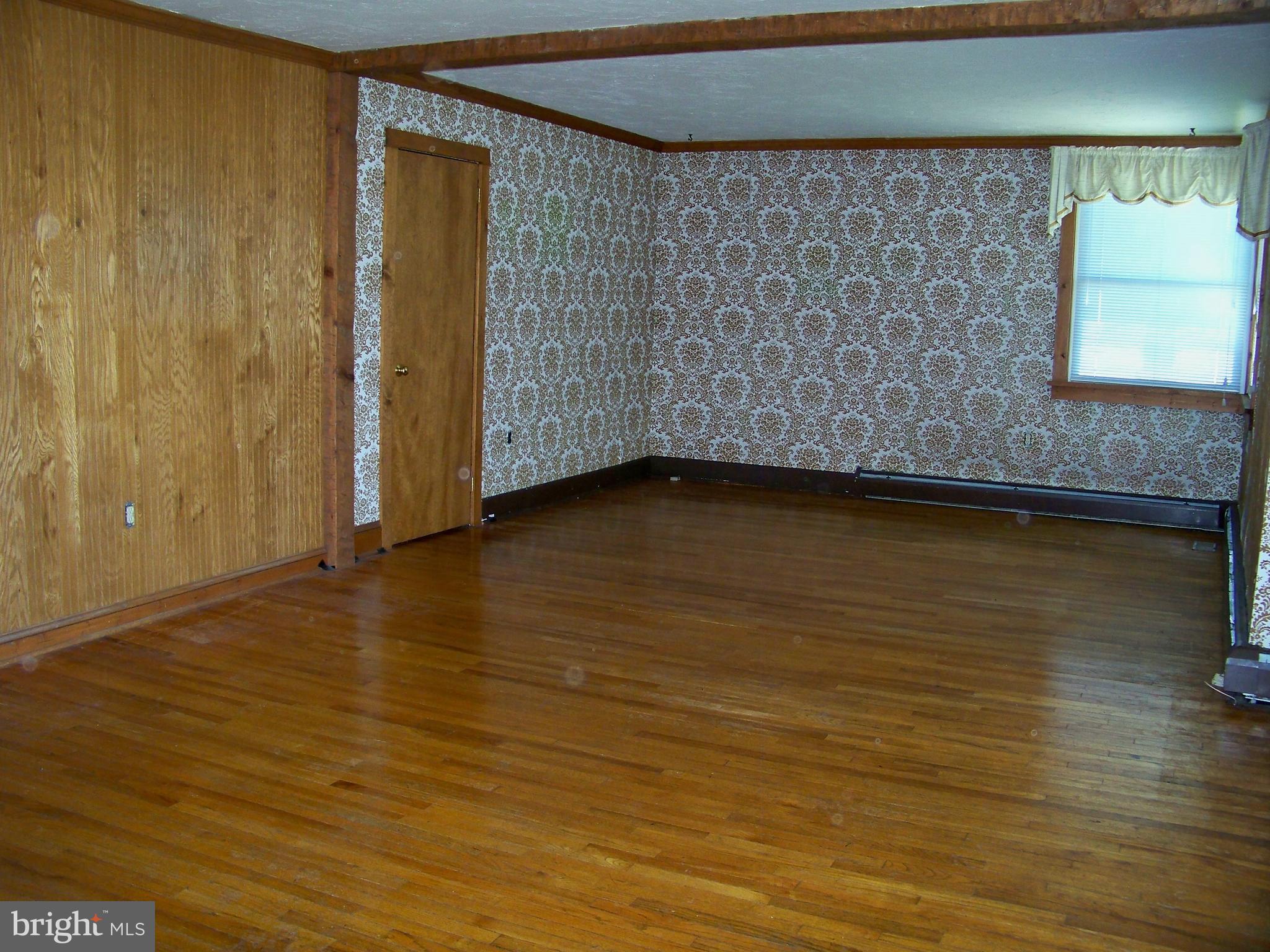 627 Truce Road New Providence, PA 17560 - Photo 19 of 32 Living Room