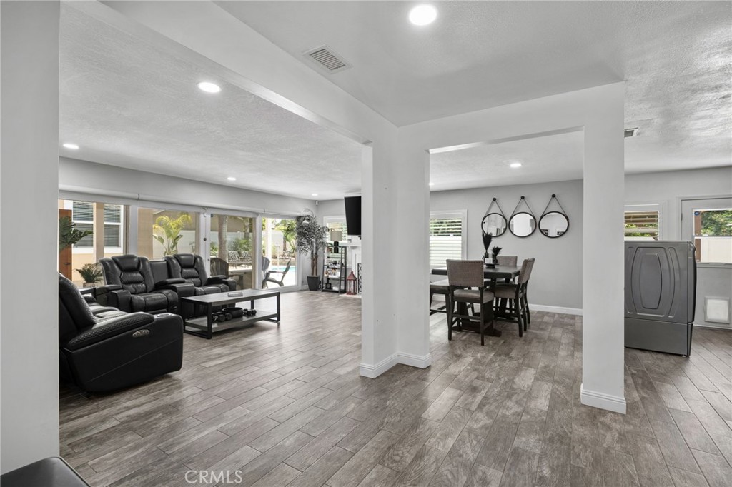 3540 Nelson Street Riverside, CA 92506 - Photo 8 of 53