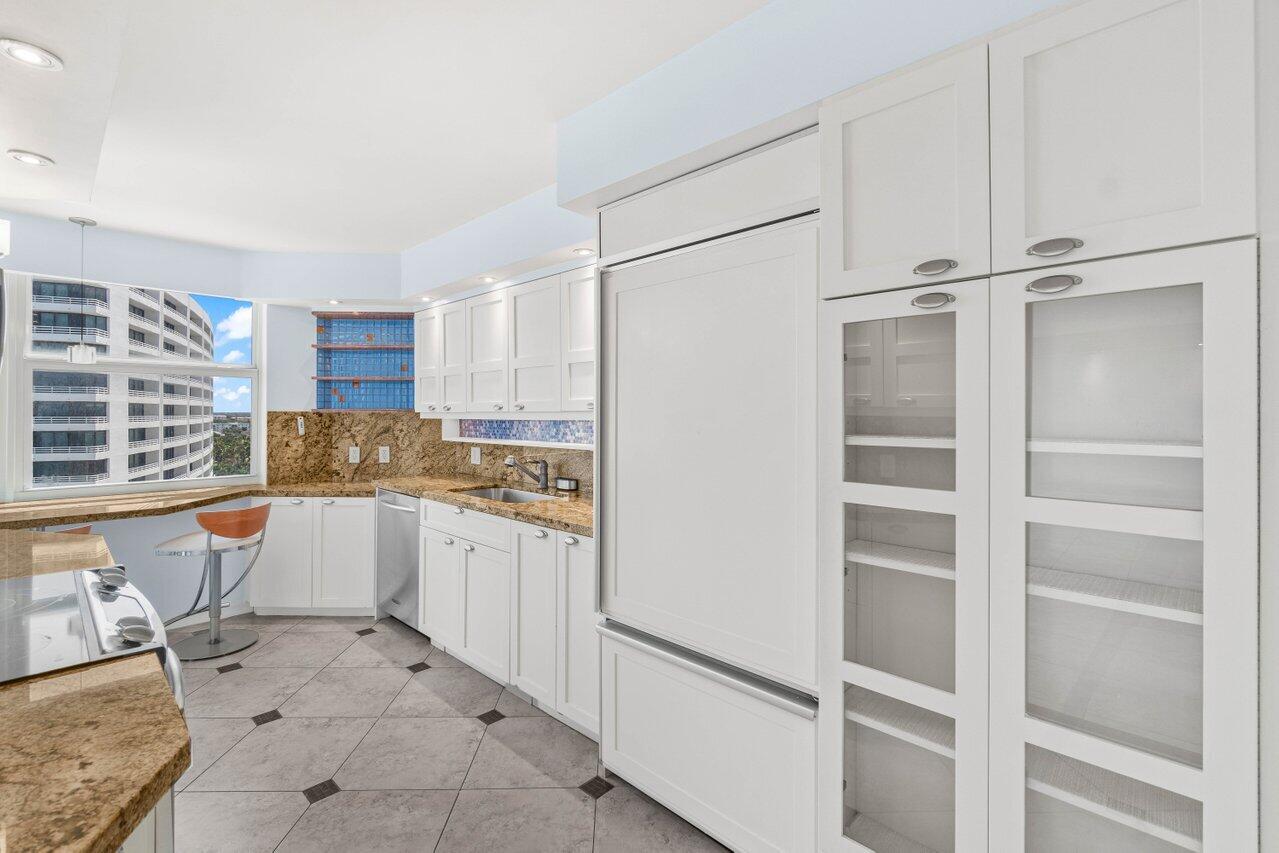 1200 South Ocean Boulevard, Unit 11C Boca Raton, FL 33432 - Photo 13 of 47 007-1200SouthOceanBoulevard-11C-BocaRato