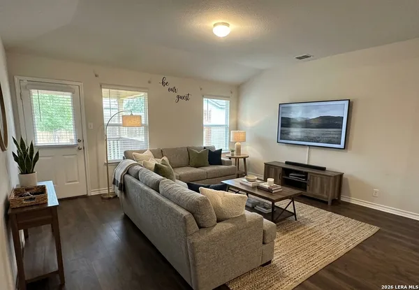 $2,500 | 14079 Mudstone Street, San Antonio, TX 78253