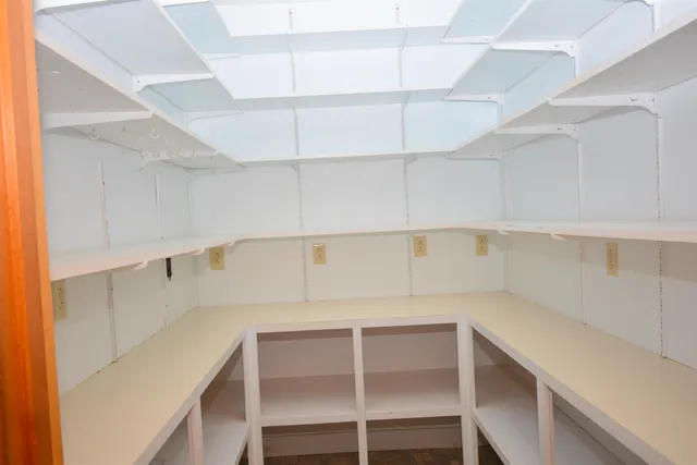 $749,000 | 511 Dartmouth College Highway, Lebanon, NH 03766