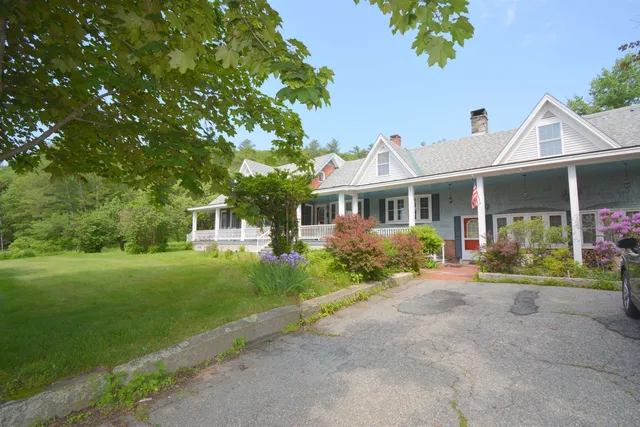 $749,000 | 511 Dartmouth College Highway, Lebanon, NH 03766