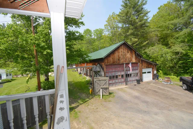 $749,000 | 511 Dartmouth College Highway, Lebanon, NH 03766