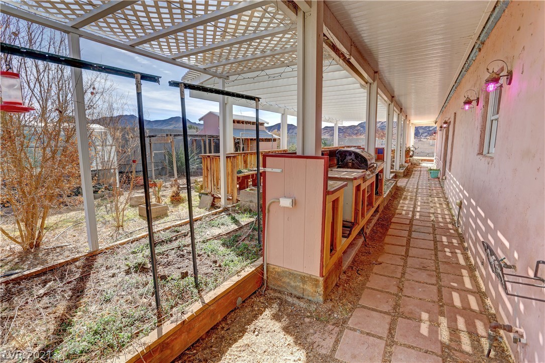 8151 White Hawk Road Pahrump, NV 89060 - Photo 4 of 49