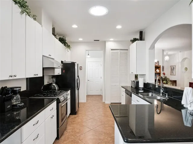 $325,000 | 20500 Queen Alexandra Drive, Leesburg, FL 34748