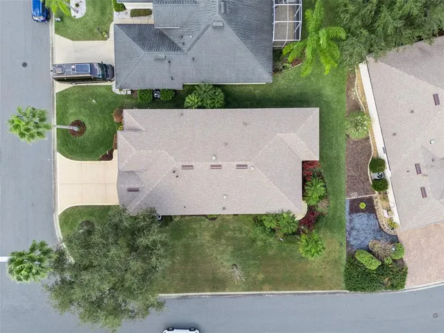 $325,000 | 20500 Queen Alexandra Drive, Leesburg, FL 34748