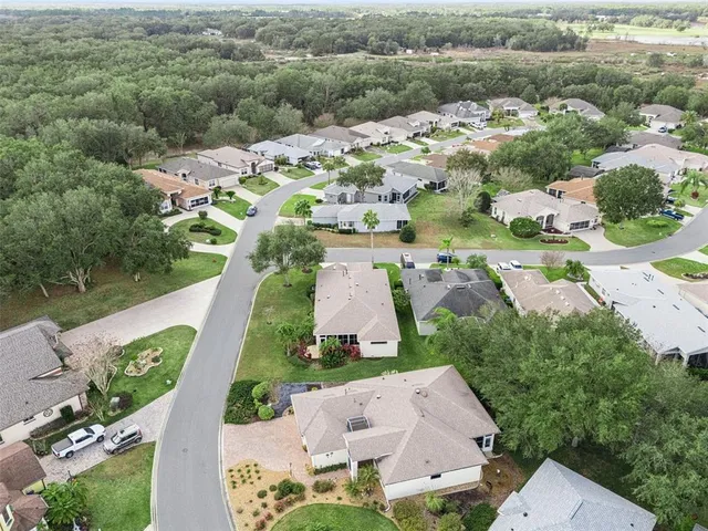 $325,000 | 20500 Queen Alexandra Drive, Leesburg, FL 34748