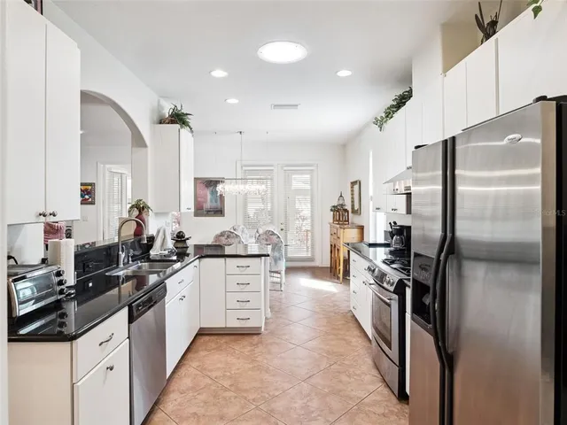 $325,000 | 20500 Queen Alexandra Drive, Leesburg, FL 34748