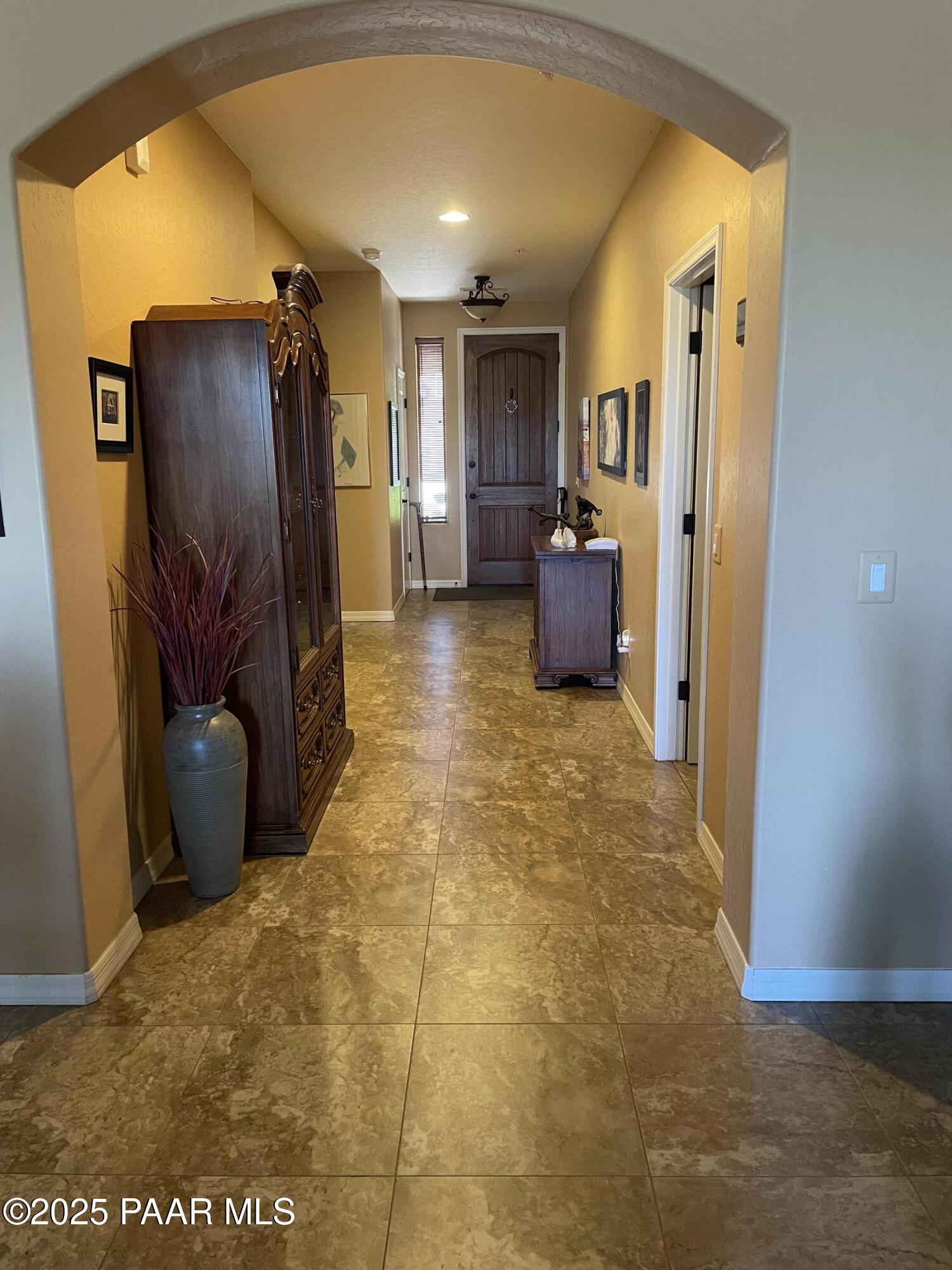 330 Breezy Road Prescott, AZ 86301 - Photo 5 of 42 Entry view