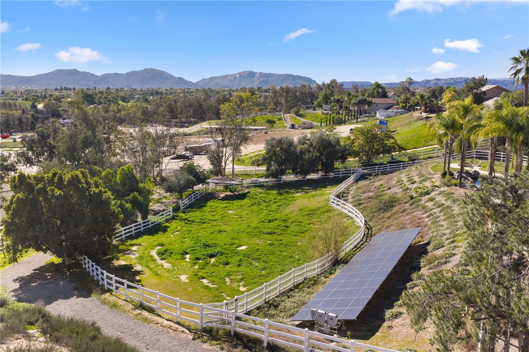 33905 Pauba Road Temecula, CA 92592 - Photo 11 of 72