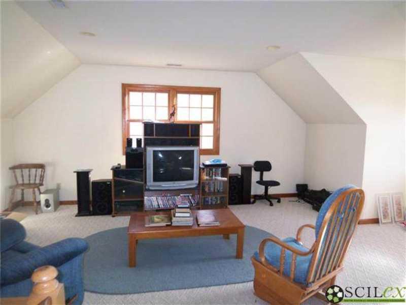 3590 West Carr Hill Road Columbus, IN 47201 - Photo 11 of 14 Gallery Image 11