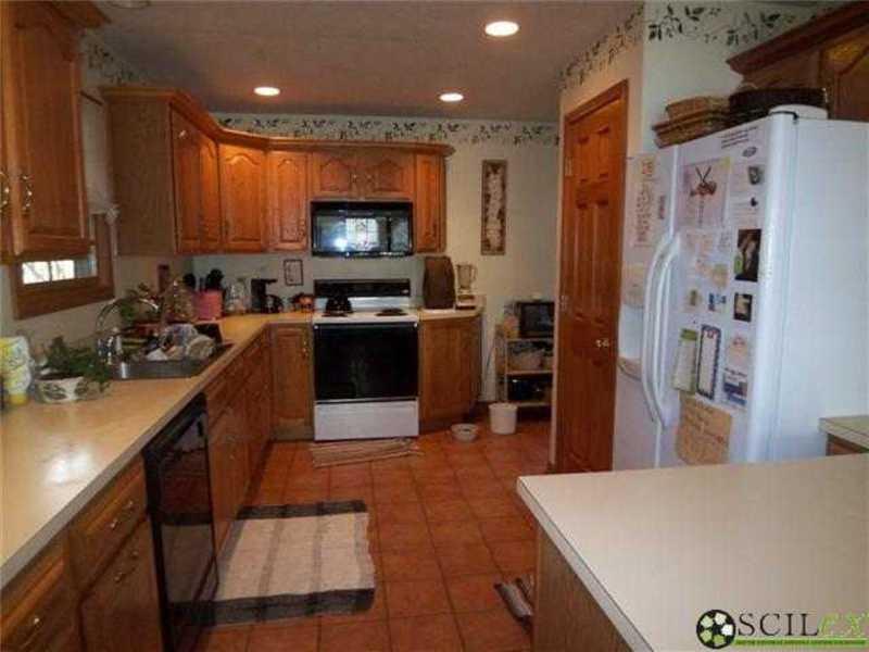 3590 West Carr Hill Road Columbus, IN 47201 - Photo 7 of 14 Gallery Image 7