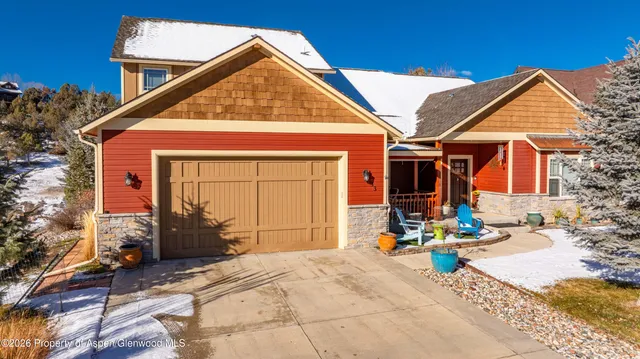 $1,100,000 | 33 Whitetail Drive, New Castle, CO 81647