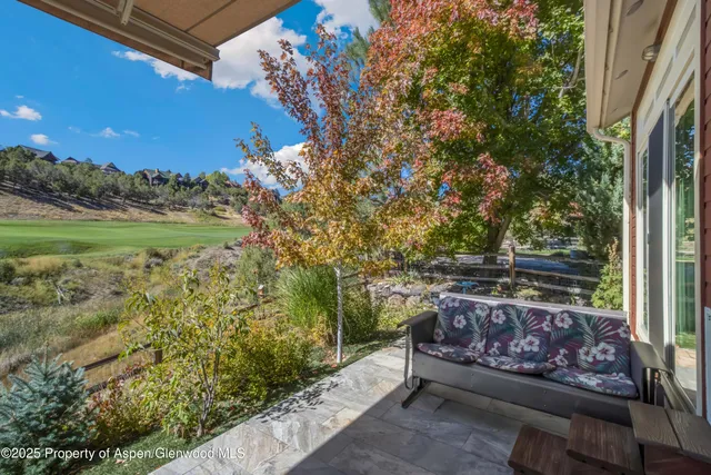 $1,100,000 | 33 Whitetail Drive, New Castle, CO 81647