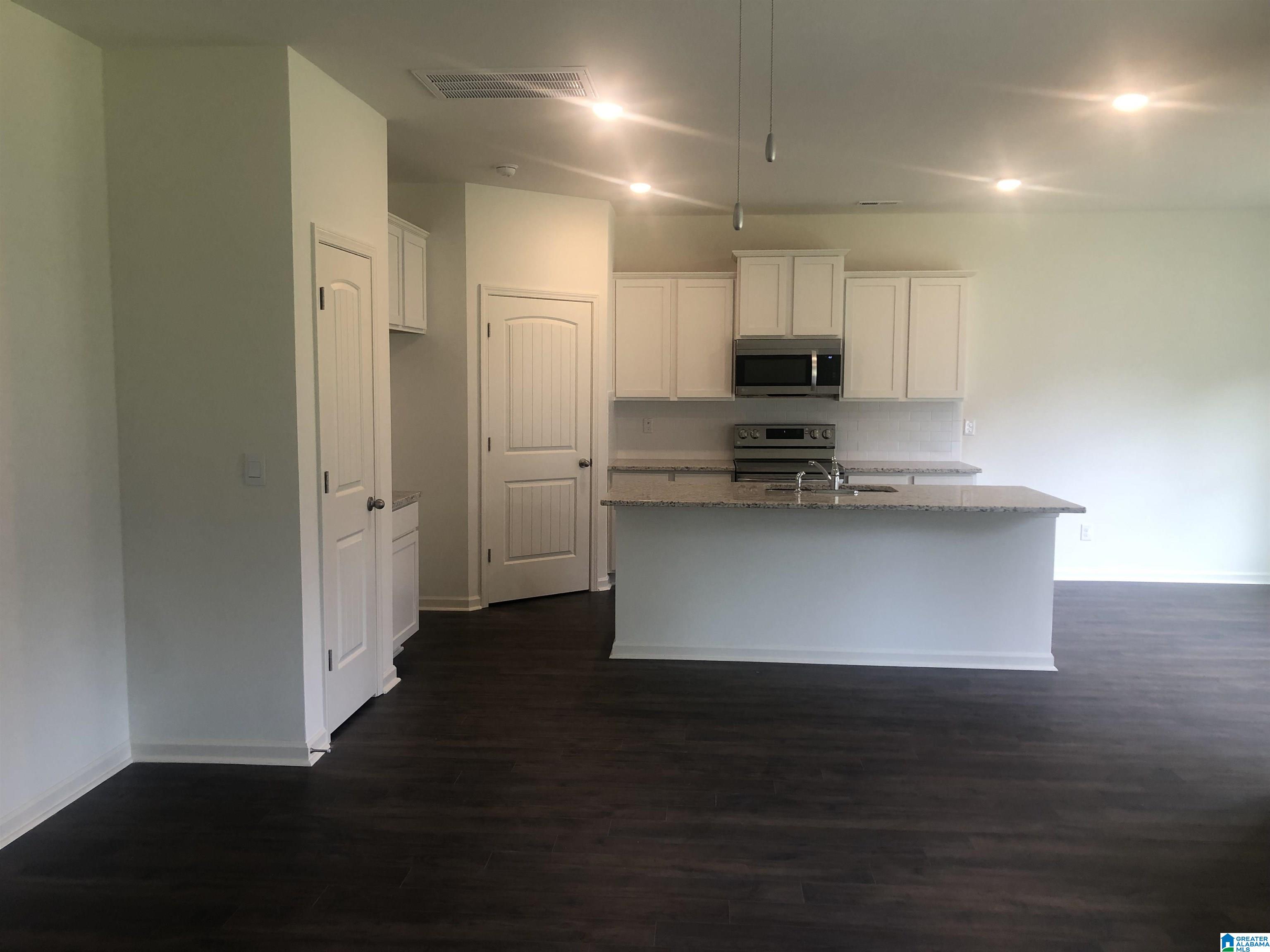 120 Sussex Road Odenville, AL 35120 - Photo 3 of 7