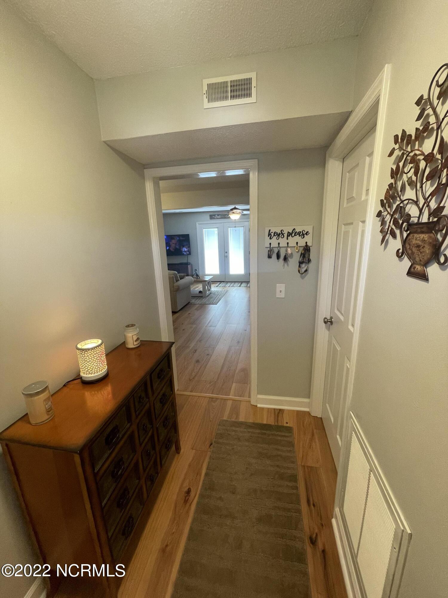 1918 Quail Ridge Road, Unit O Greenville, NC 27858 - Photo 3 of 22 IMG_1068