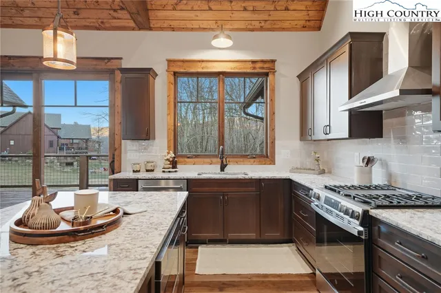 $1,124,900 | 123 High Country Overlook Overlook, Unit OVERLOOK, Banner Elk, NC 28604