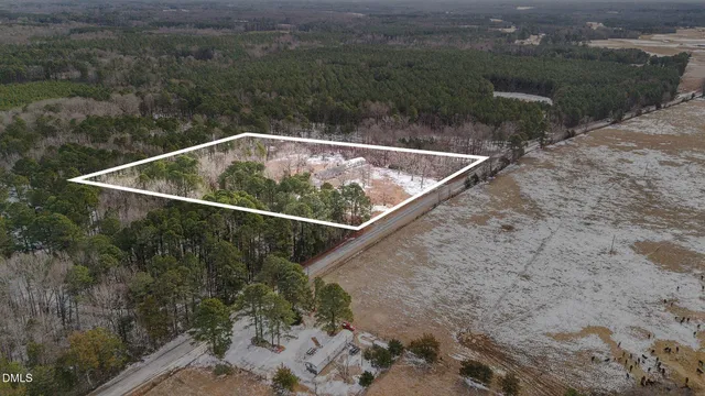 $300,000 | 91 Gardner Road, Castalia, NC 27816