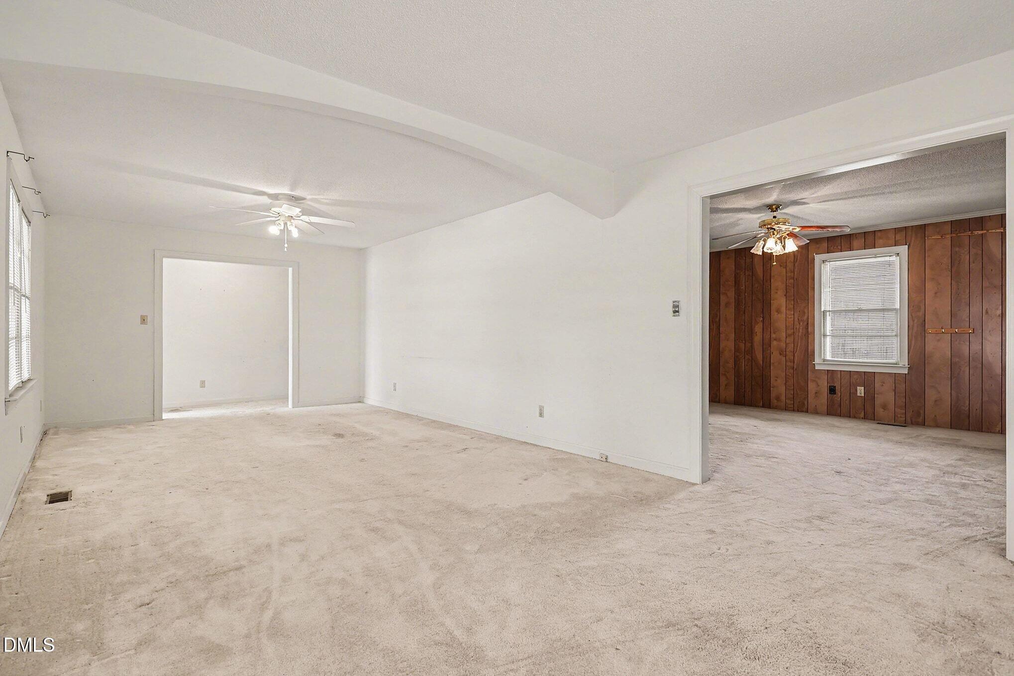 91 Gardner Road Castalia, NC 27816 - Photo 4 of 31 Living Area