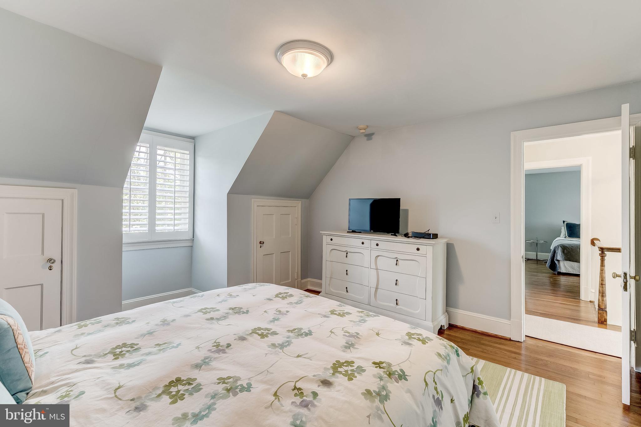 1840 Greenspring Valley Road Stevenson, MD 21153 - Photo 37 of 63 Bedroom