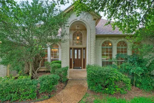 $975,000 | 8703 Bluegrass Drive, Austin, TX 78759