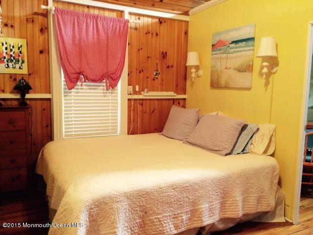87 Inskip Avenue Ocean Grove, NJ 07756 - Photo 11 of 26 Br 1