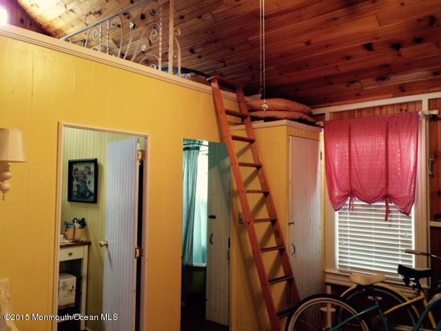 87 Inskip Avenue Ocean Grove, NJ 07756 - Photo 13 of 26 loft