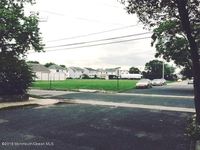 87 Inskip Avenue Ocean Grove, NJ 07756 - Photo 21 of 26 view to tennis courts and open space