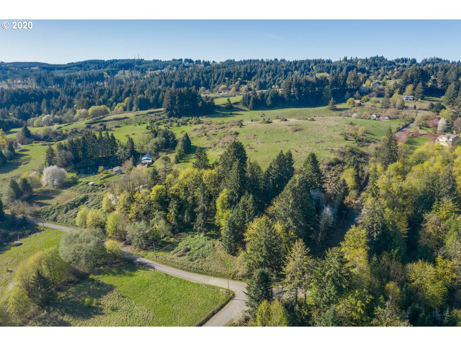 31200 Southwest Buckhaven Road Hillsboro, OR 97123 - Photo 15 of 19 Gallery Image 15