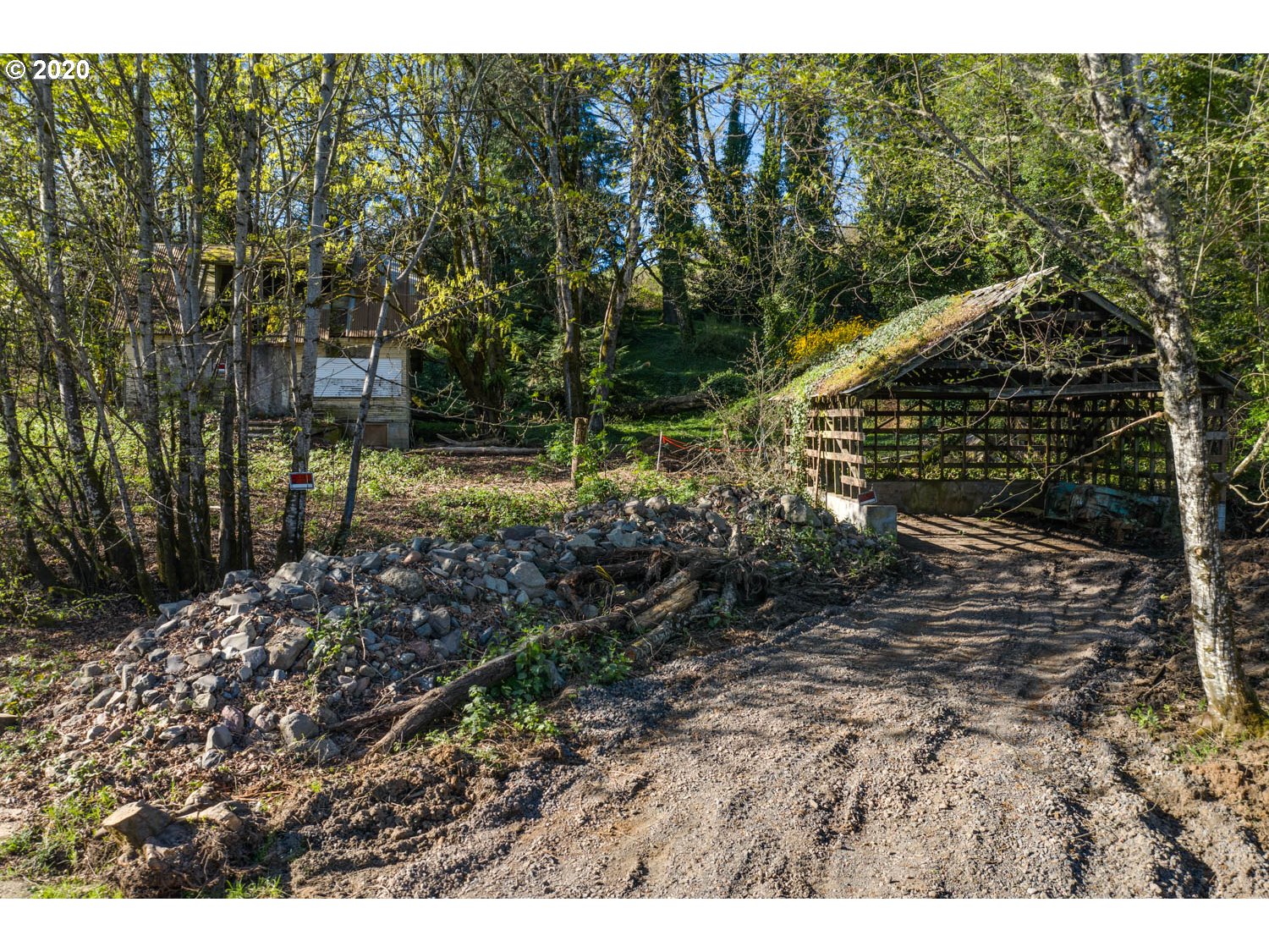 31200 Southwest Buckhaven Road Hillsboro, OR 97123 - Photo 5 of 19 Gallery Image 5