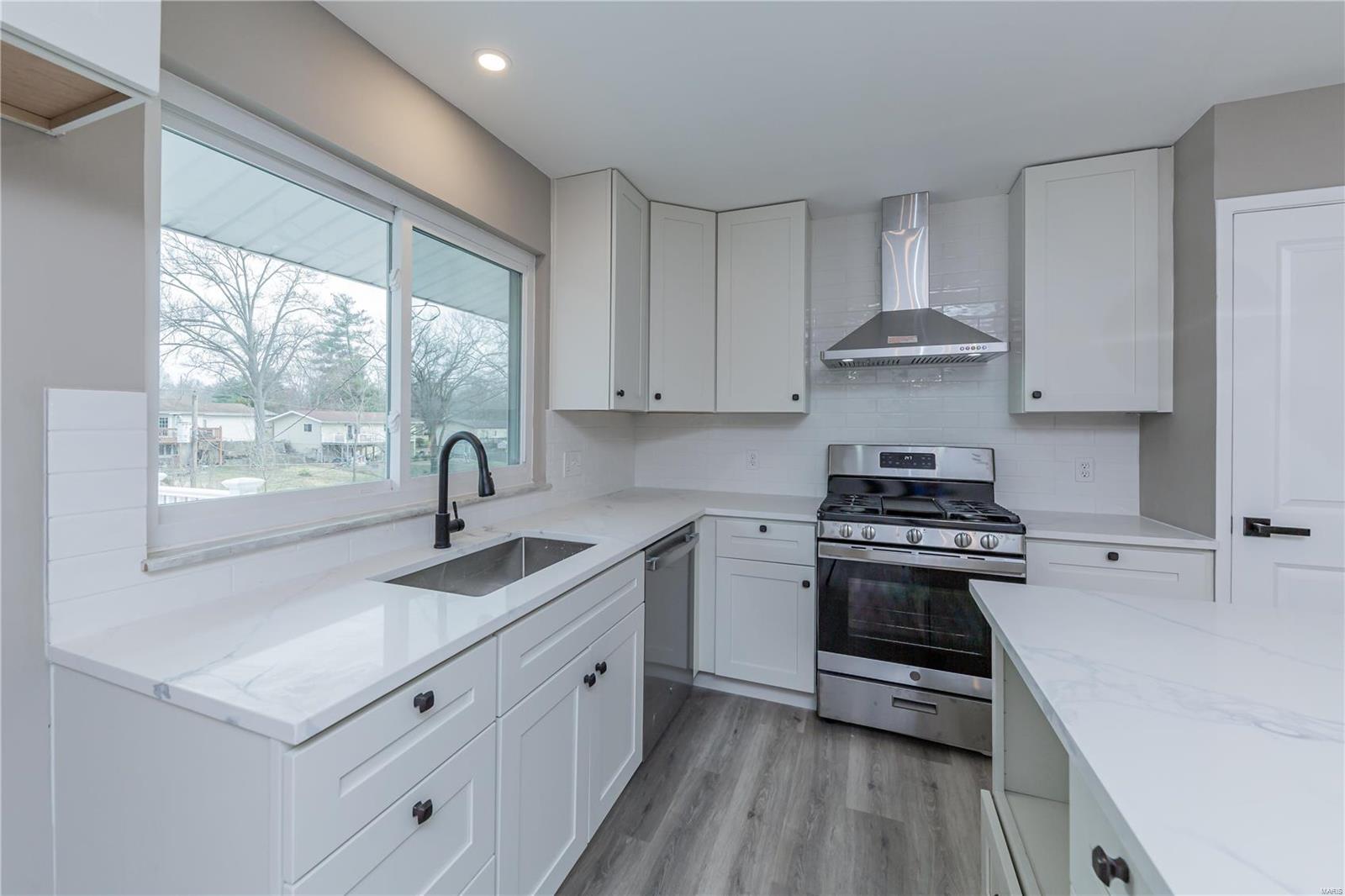 802 Brookvale Terrace Manchester, MO 63021 - Photo 13 of 34