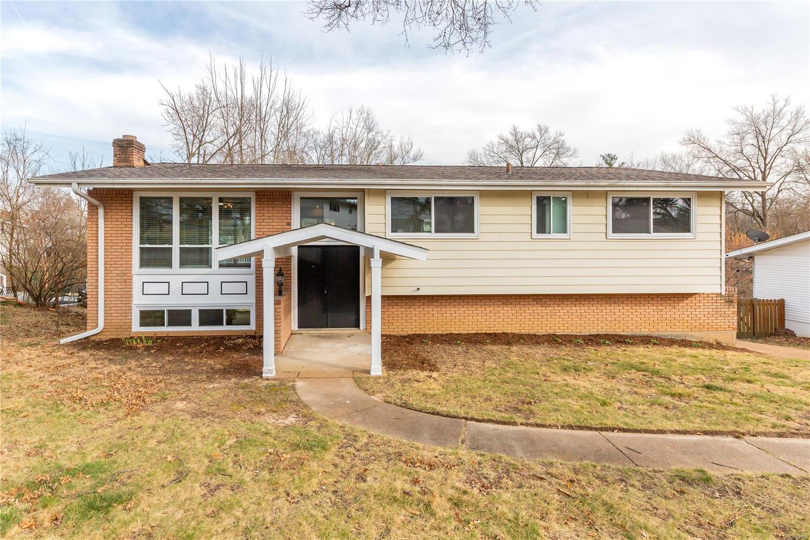 802 Brookvale Terrace Manchester, MO 63021 - Photo 2 of 34