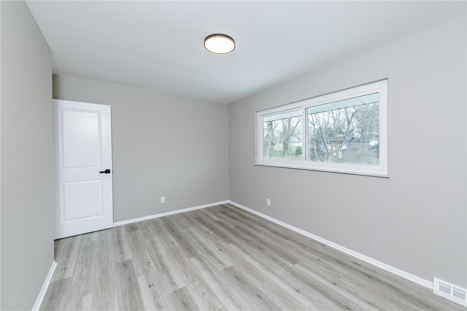 802 Brookvale Terrace Manchester, MO 63021 - Photo 23 of 34