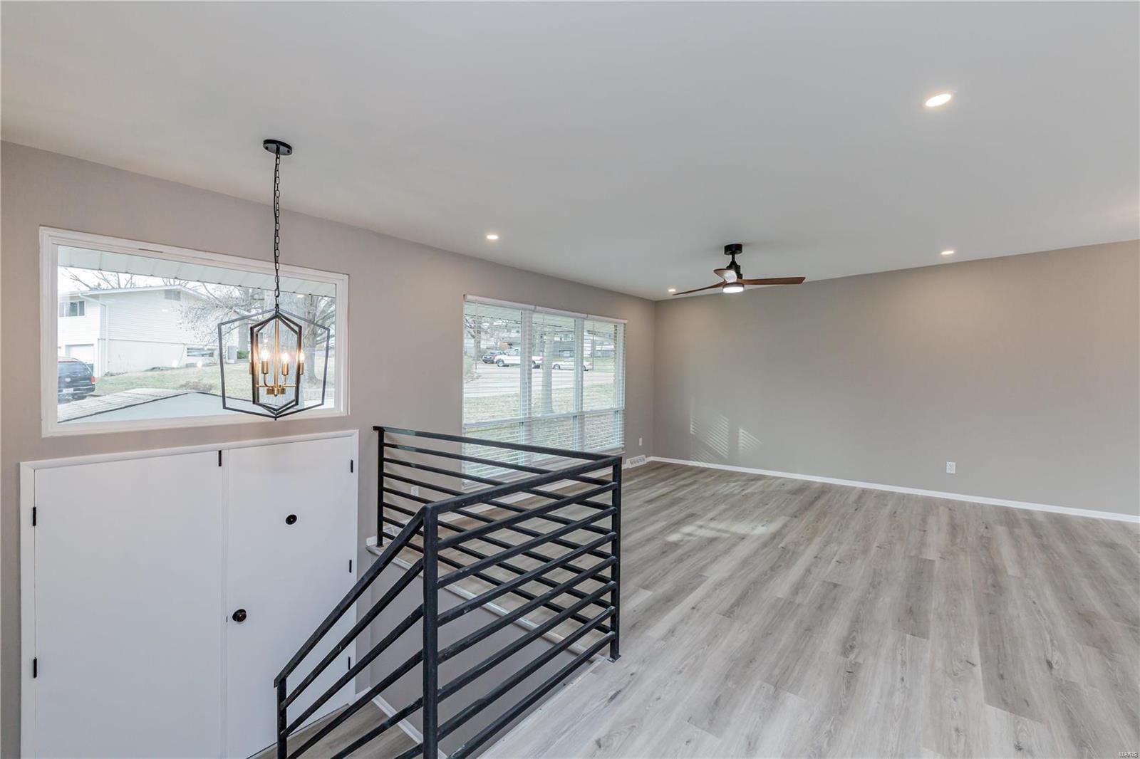 802 Brookvale Terrace Manchester, MO 63021 - Photo 4 of 34