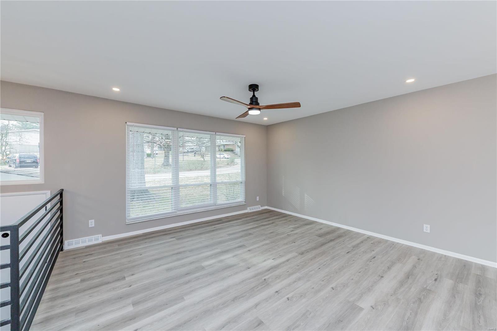 802 Brookvale Terrace Manchester, MO 63021 - Photo 6 of 34