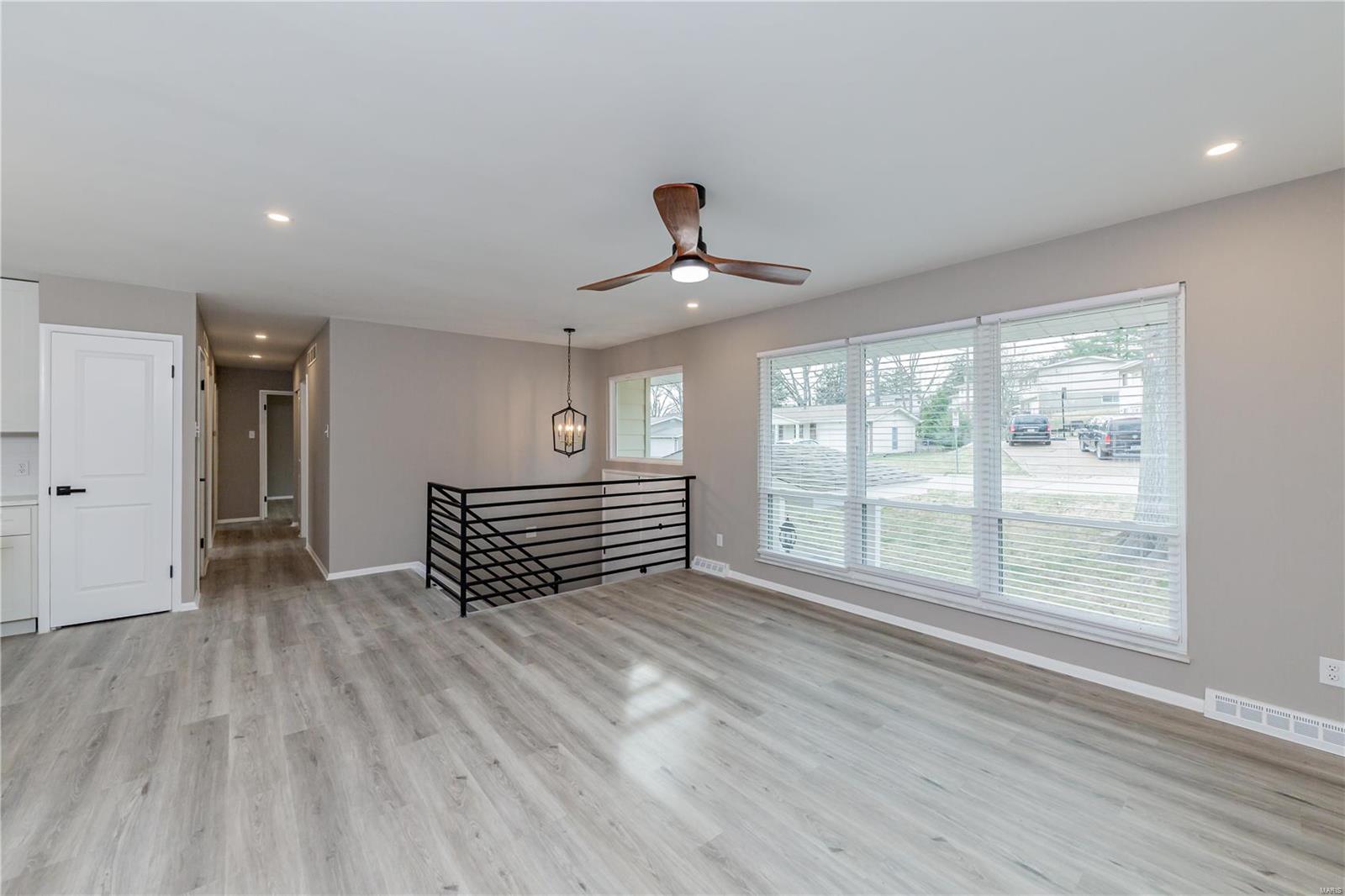 802 Brookvale Terrace Manchester, MO 63021 - Photo 8 of 34