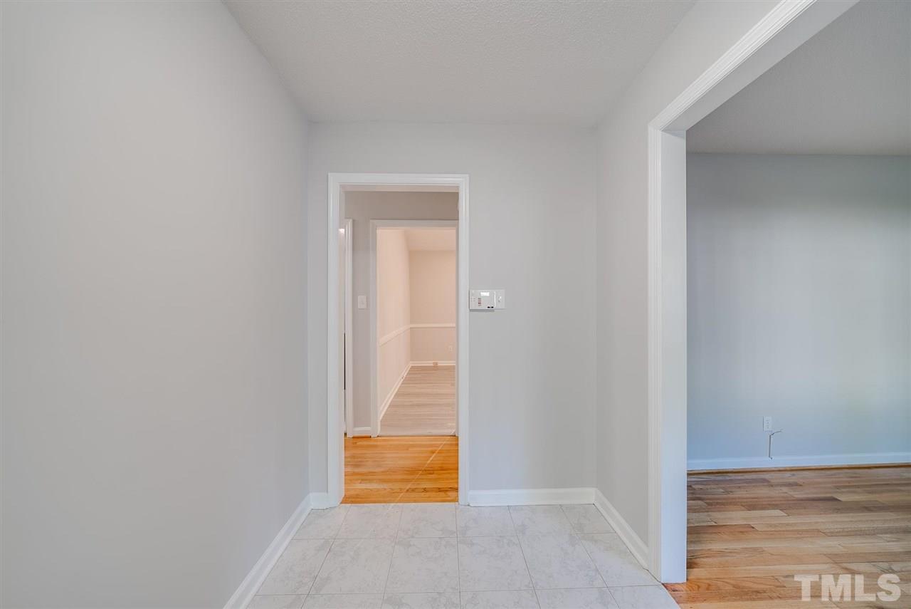 5309 Old Forge Circle Raleigh, NC 27609 - Photo 3 of 29